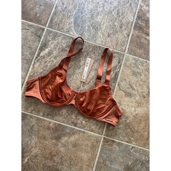 Skims No Show Unlined Demi Bra Bronze Size 36A - Picture 6 of 10